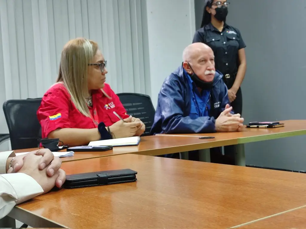 Crónica de prensa institucional de la fundación FUVIDIT - Desarrollos tecnológicos y transporte masivo en Venezuela