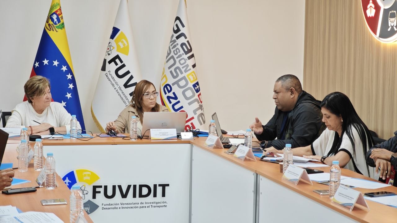 Noticia: FUVIDIT avanza en la evaluación de daños del sector transporte tras doblete sísmico en Venezuela - Registro informativo en la sala de prensa de FUVIDIT Venezuela