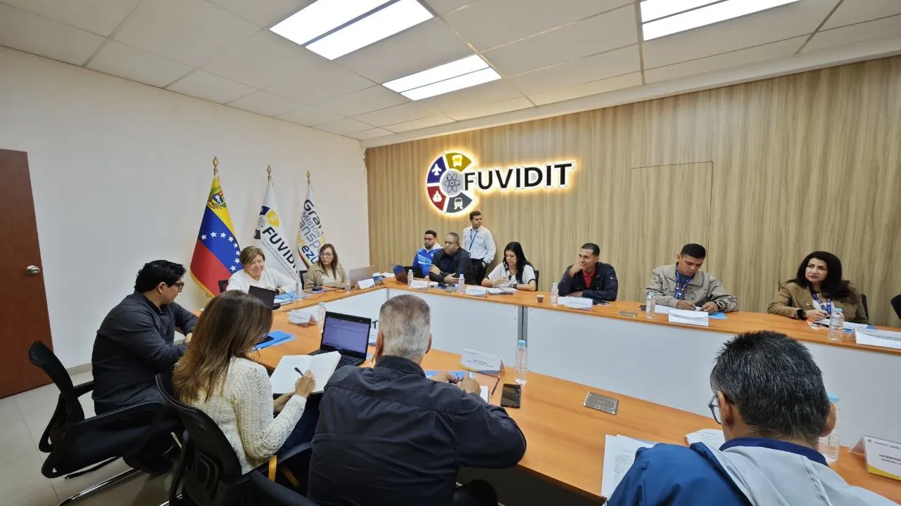 Evidencia fotográfica 2 de la noticia en los laboratorios de FUVIDIT Caracas, Venezuela