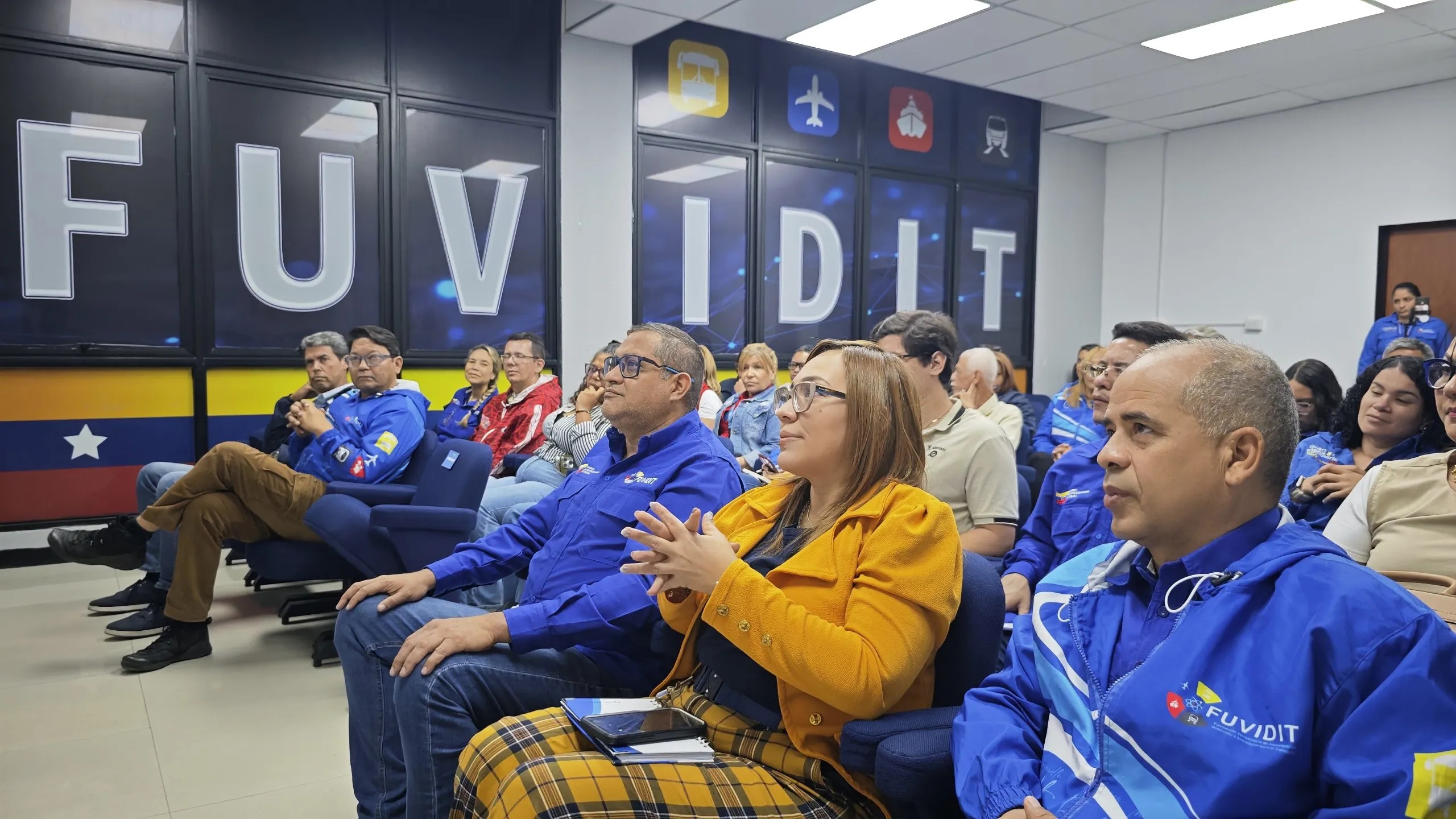 Evidencia fotográfica 3 de la noticia en los laboratorios de FUVIDIT Caracas, Venezuela