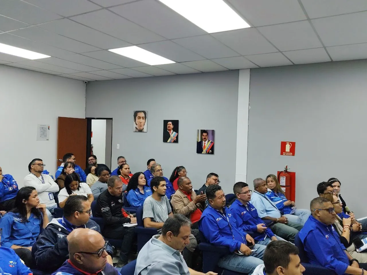 Evidencia fotográfica 4 de la noticia en los laboratorios de FUVIDIT Caracas, Venezuela