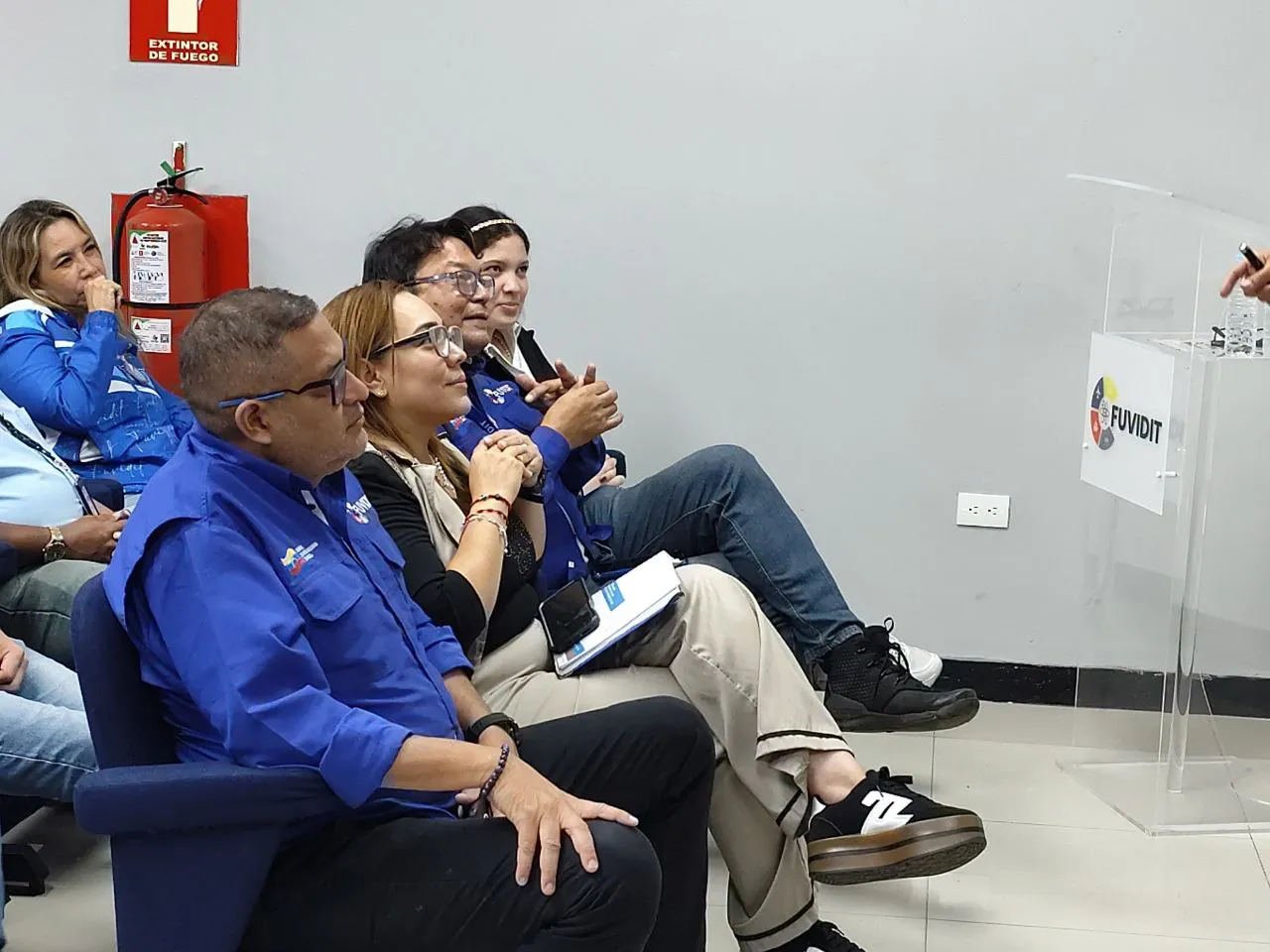 Evidencia fotográfica 5 de la noticia en los laboratorios de FUVIDIT Caracas, Venezuela