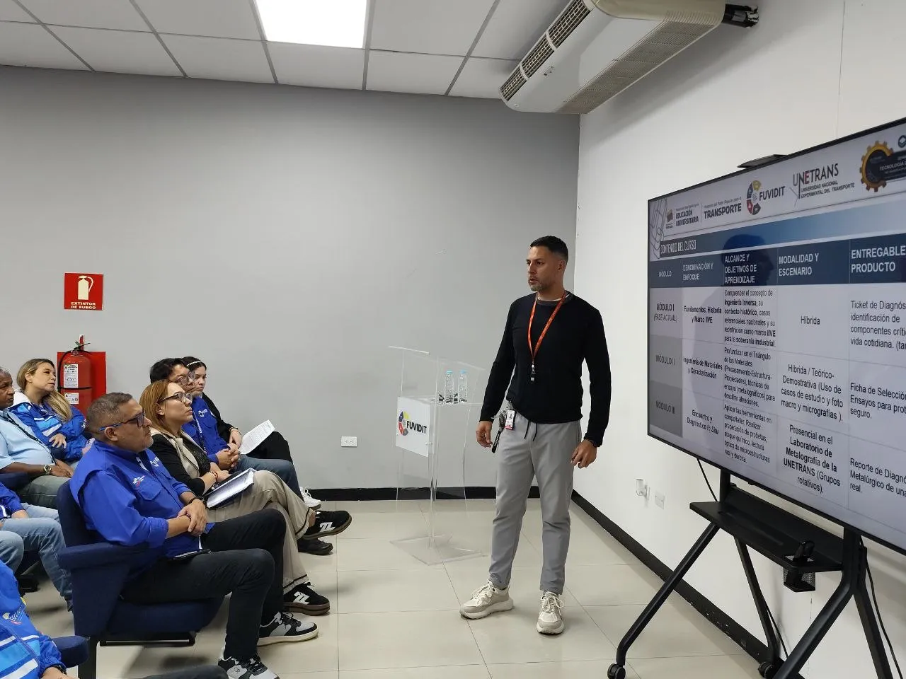 Evidencia fotográfica 6 de la noticia en los laboratorios de FUVIDIT Caracas, Venezuela