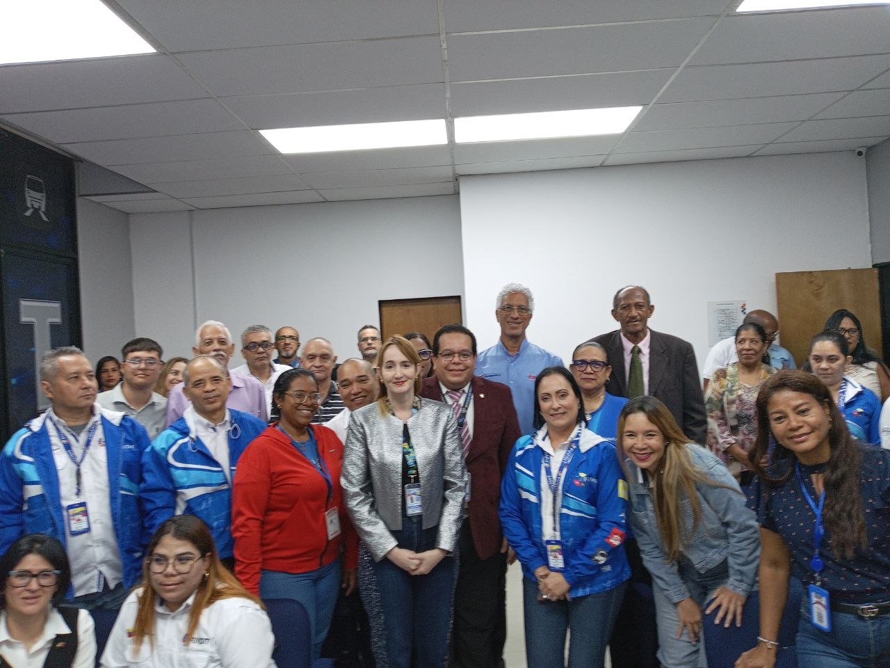 Imagen de Presidente del Metro de Caracas realiza visita institucional a FUVIDIT